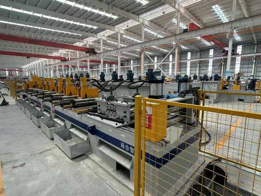 kaufen 10 - 25 m/Min CZ Purlin Rollformmaschine U Balken Profilmachmaschine 1800 mm online manufacture