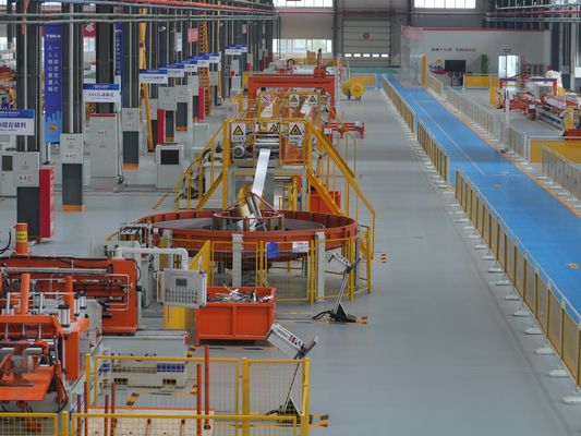 kaufen 100-600 mm Breite Rollenformmaschine mit automatischem Design und Standards online manufacture