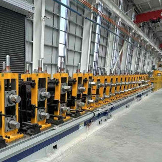 kaufen Strahlenschneidemaschine zur Herstellung von Stahlröhren 50Hz 220V Automatische Röhreformmaschine online manufacture