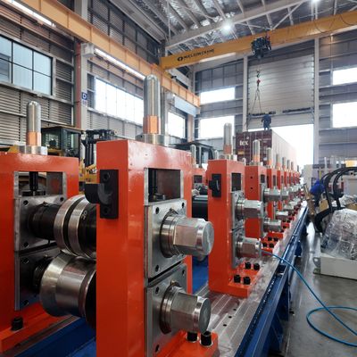 Hochgeschwindigkeits-Purlin-Formmaschine mit PLC-Steuerung und hydraulischem Schneiden